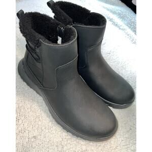 Eddie Bauer Siren Ladies Winter Boot Black  - size 10 - P9
